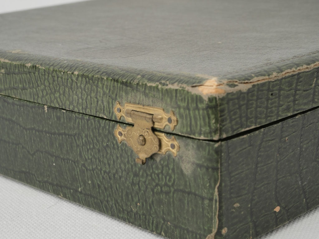 Vintage Bakelite and glass vanity set