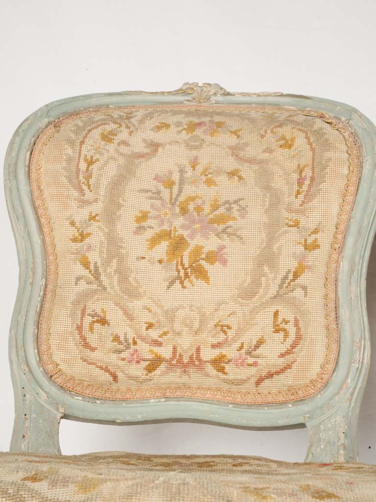 Shabby chic decorative chairs