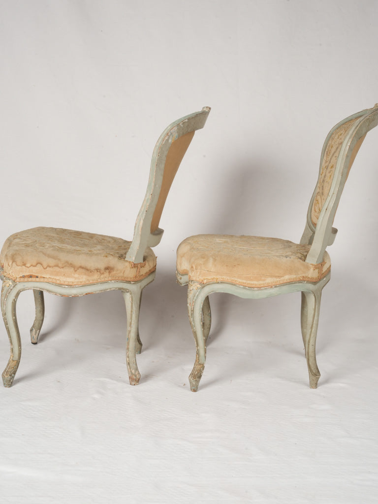 Distressed paint vintage furniture pieces