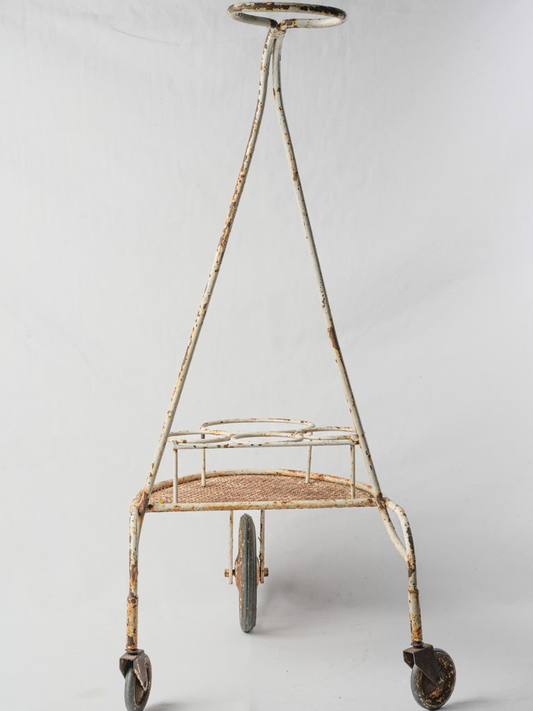 White-painted wirework bar accessory