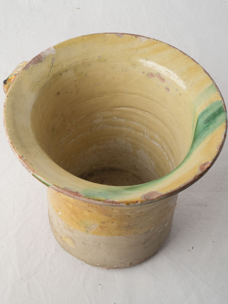 Historic pebbled firing-mark vessel