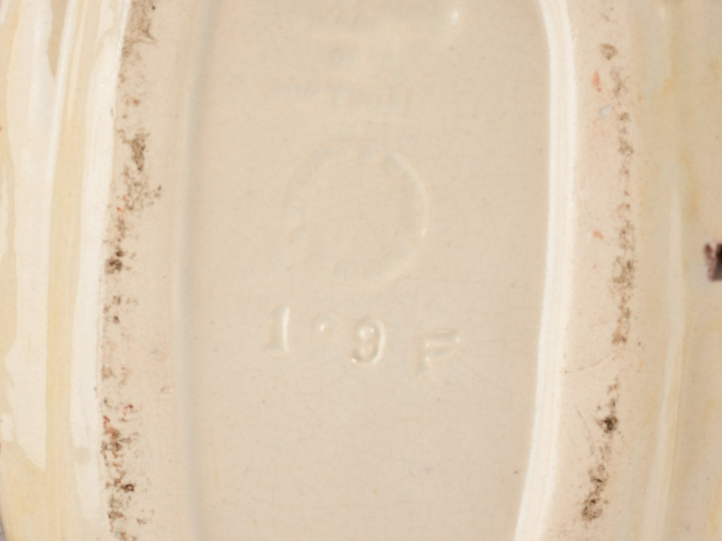 Majolica asparagus handle detail