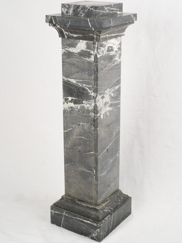 Early 20th-Century Italian Gray Marble Pedestal Column - 43¾"