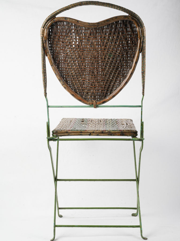Artistic woven rattan heart backrests