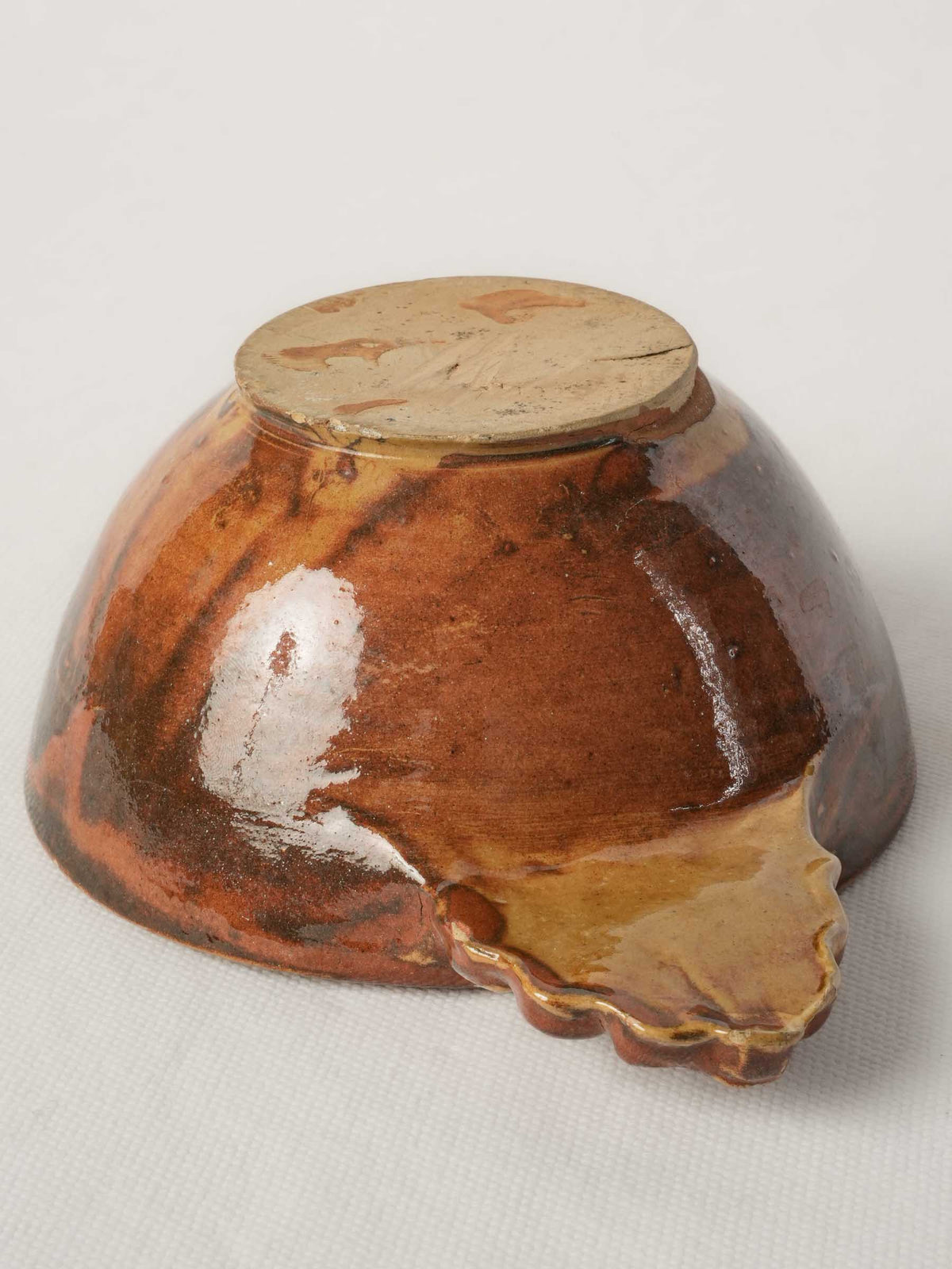 Lovely Artisanal French Ceramic Bowl from the Pottery Village of Cliousclat, 1960s - 8¾"