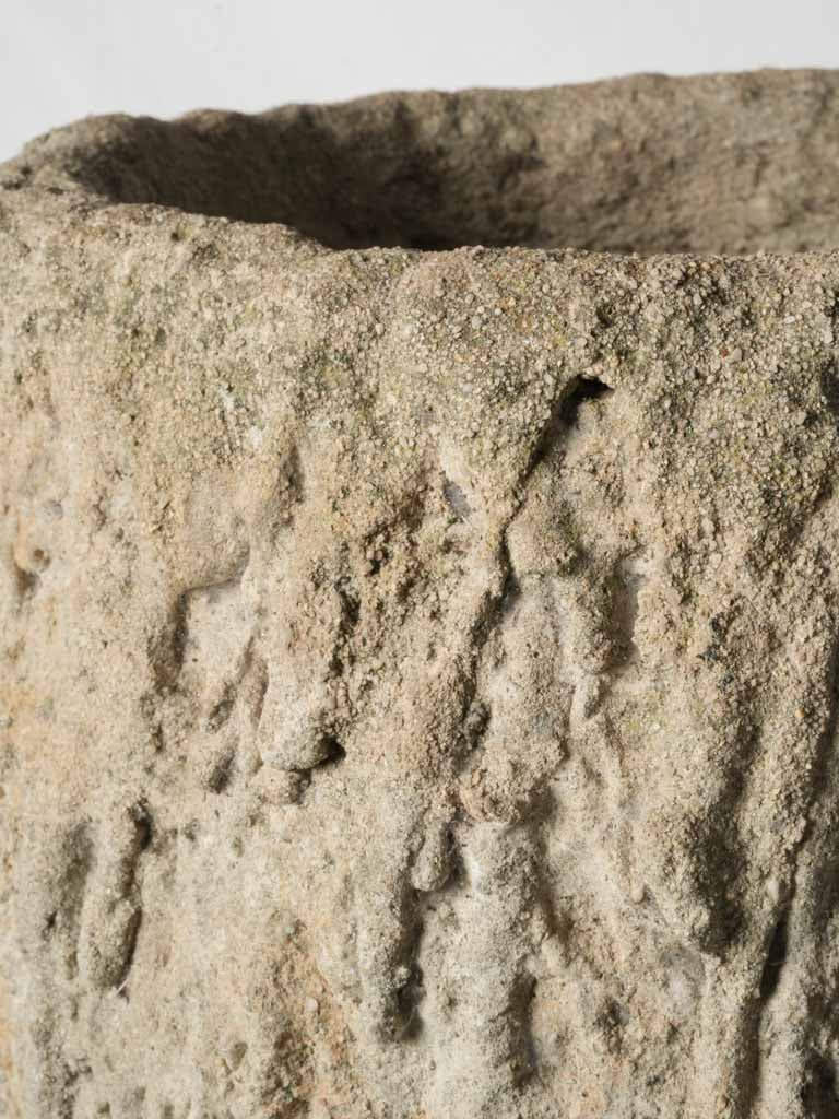 Elegantly looped handle planter