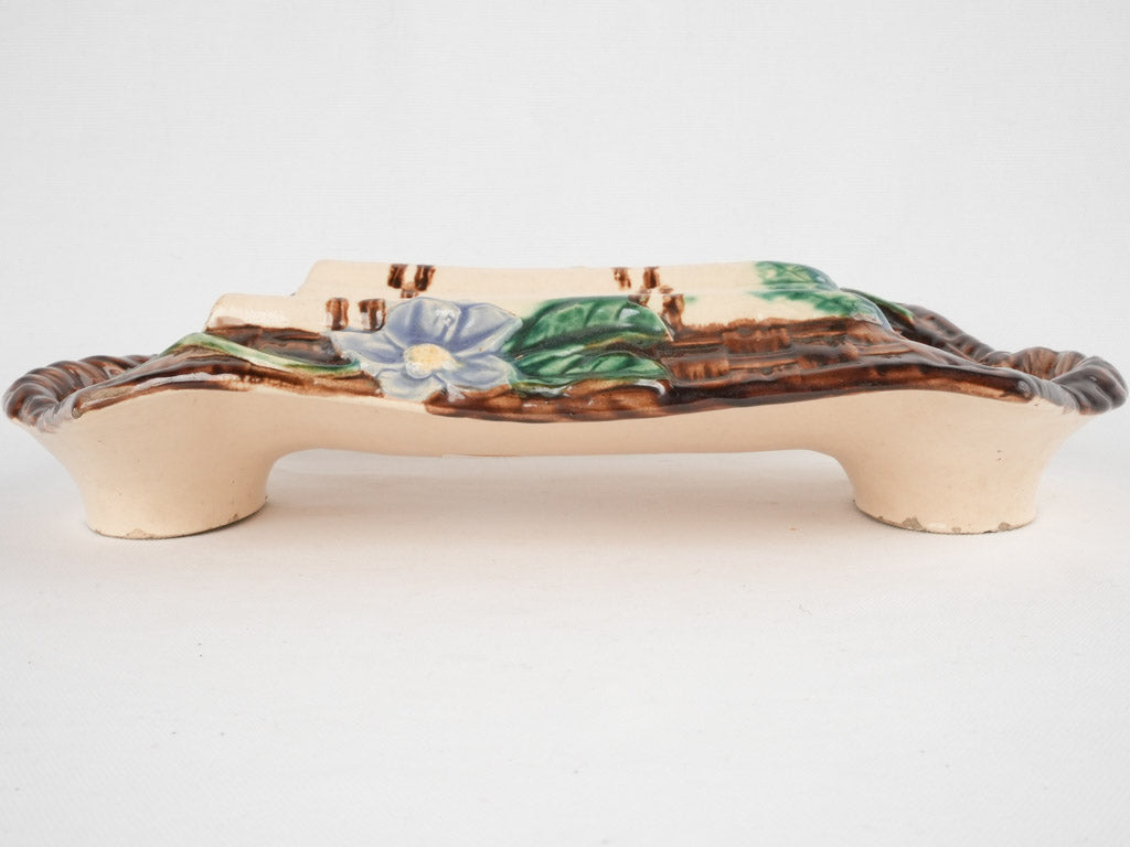 Vintage green, purple asparagus cradle
