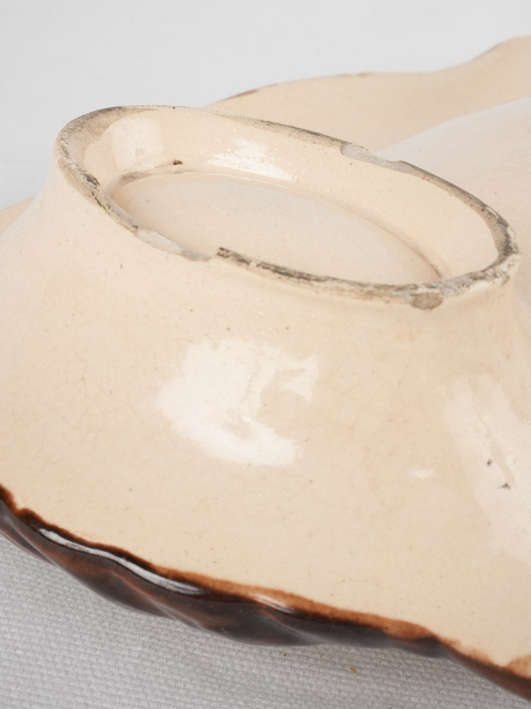 Timeless majolica platter with brown trim