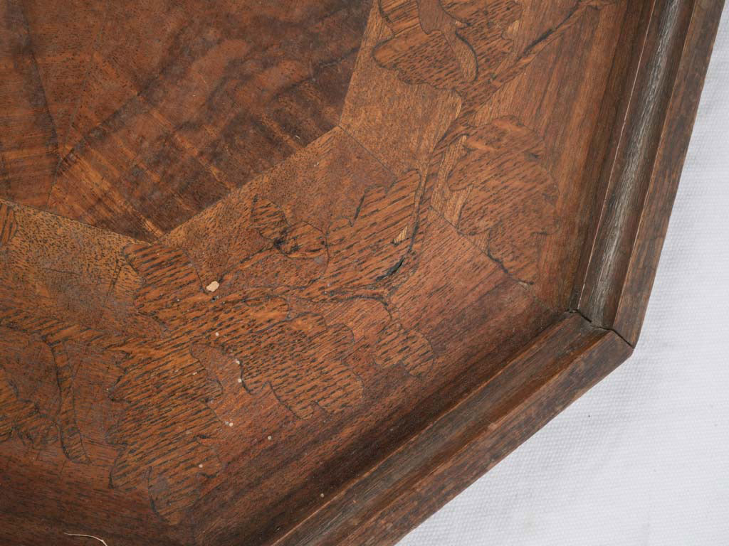 Textured antique entryway accessory