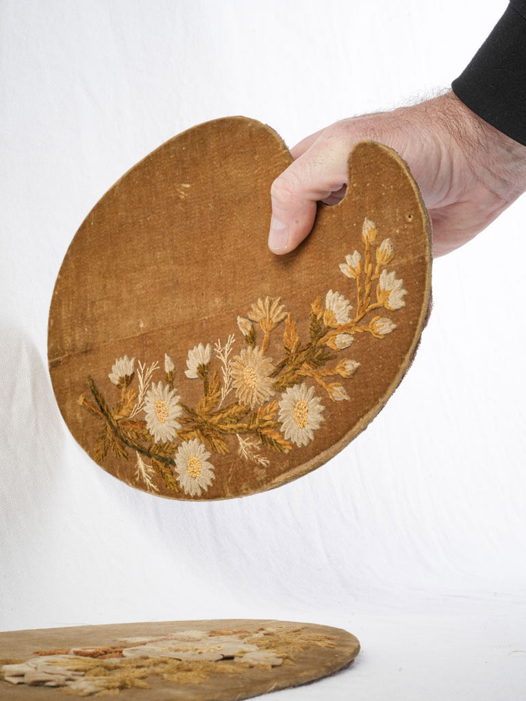 Belle Époque embroidered curios