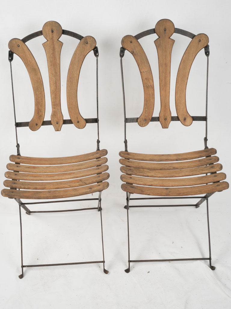 Classic Art Nouveau-inspired garden set