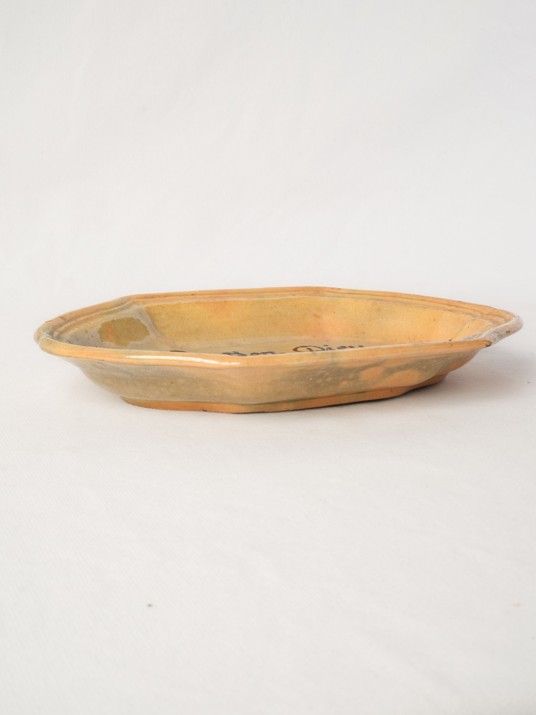 1950s Pottery Dish by Siméon Roussin with Handwritten Alexandre Dumas Quote - 10¼"