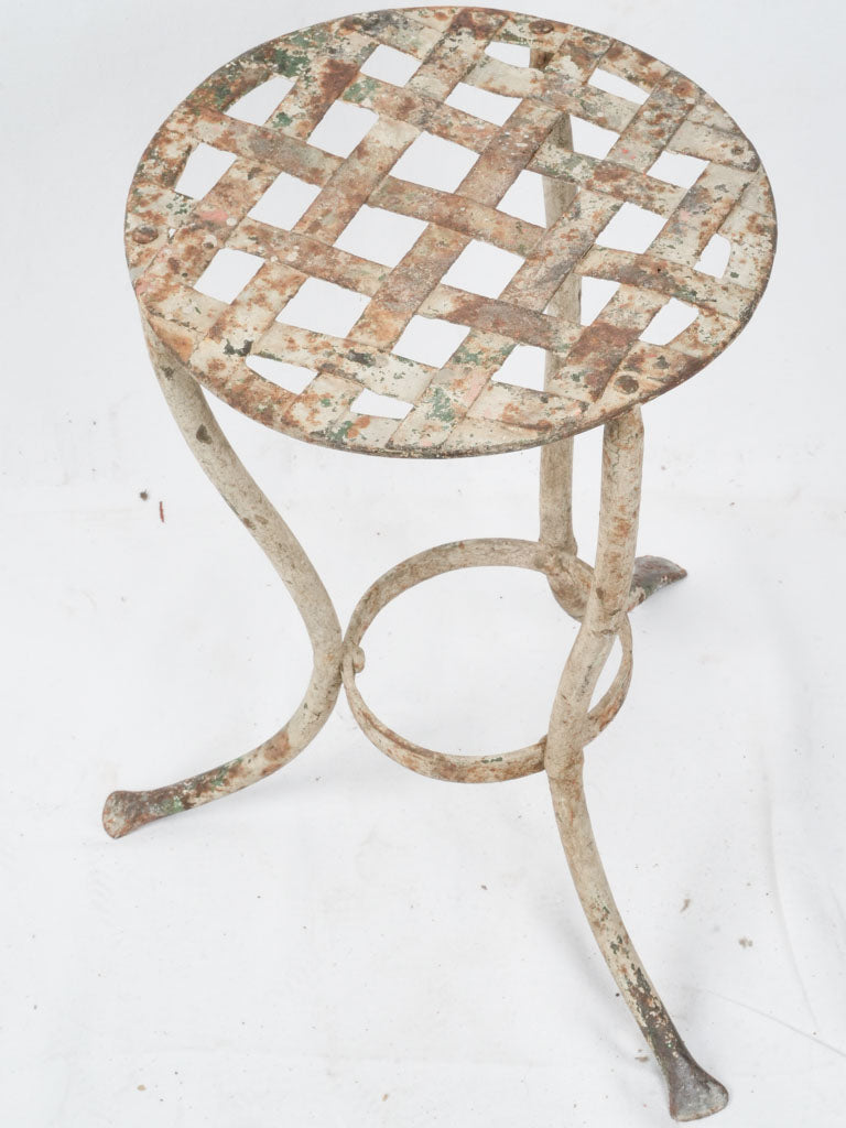 Refined lattice top garden stool