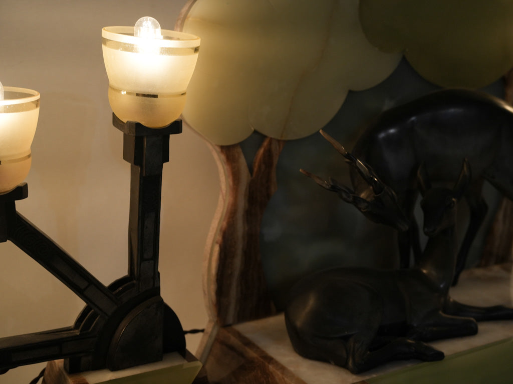Warm-toned onyx decorative set