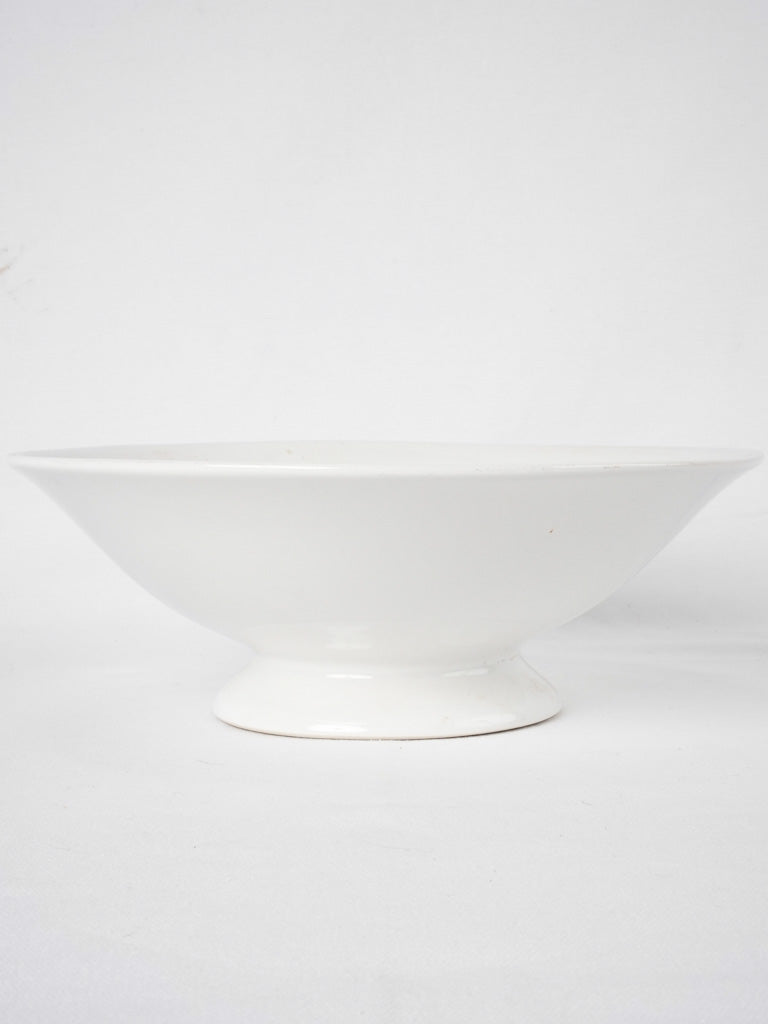Vintage-styled silver fruit bowl centerpiece