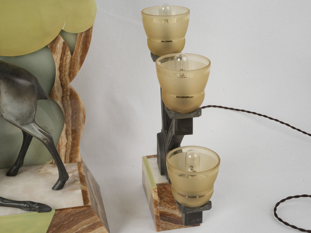 Modern refinement decorative sculpture