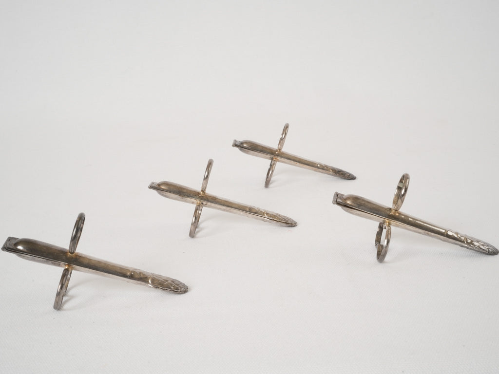 Decorative heritage table asparagus pinchers