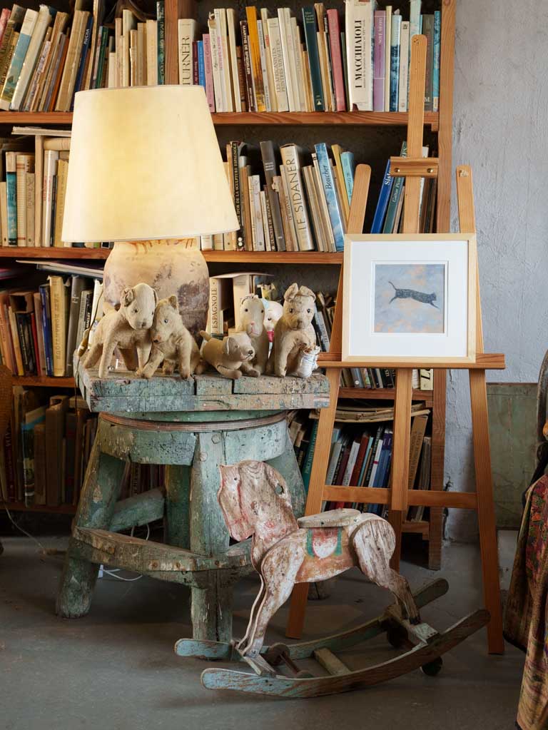 Small Contemporary Painting By Karibou - Le Saut De L’Ange - 14¼" x 14¼"