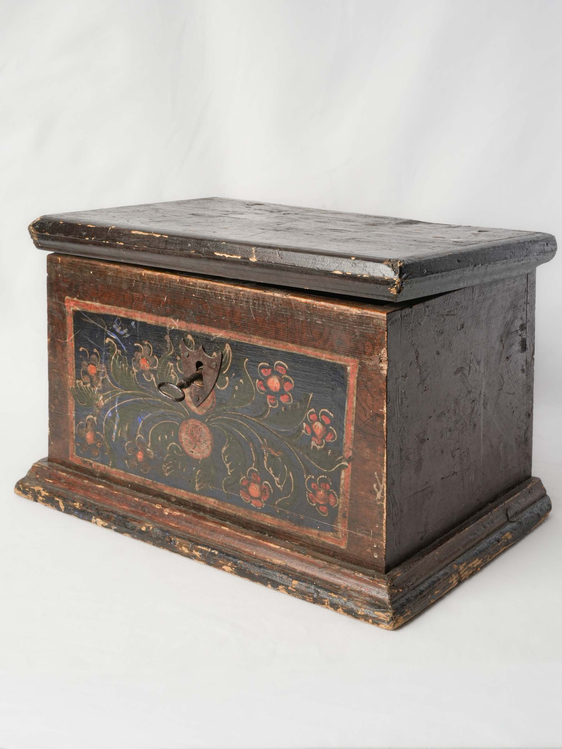 French Folk Art Painted Marriage Box, Late 18th Century - 19"