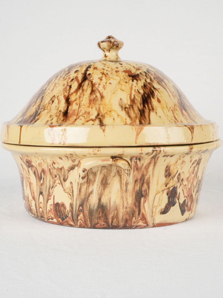 Decorative marbled finish cookware