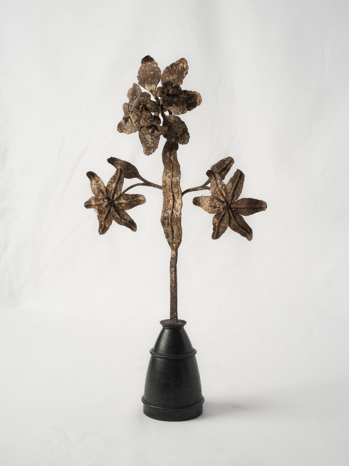 Ivory-painted antique church decoration