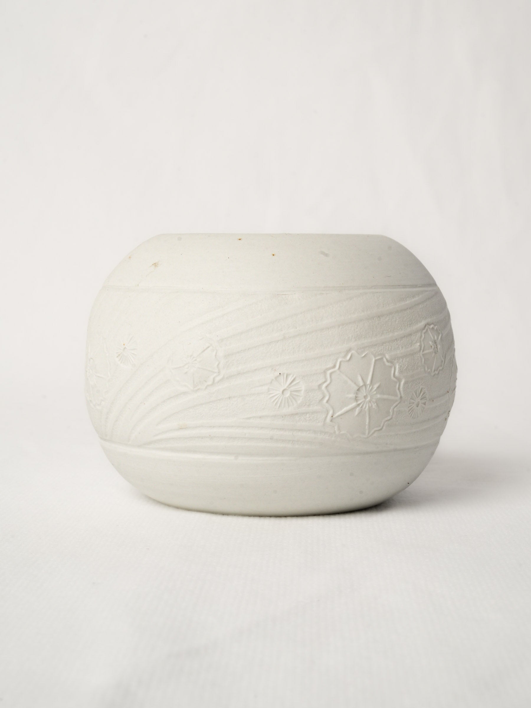 Pair of delicate porcelain candle holders by Atelier-A - 4¾"