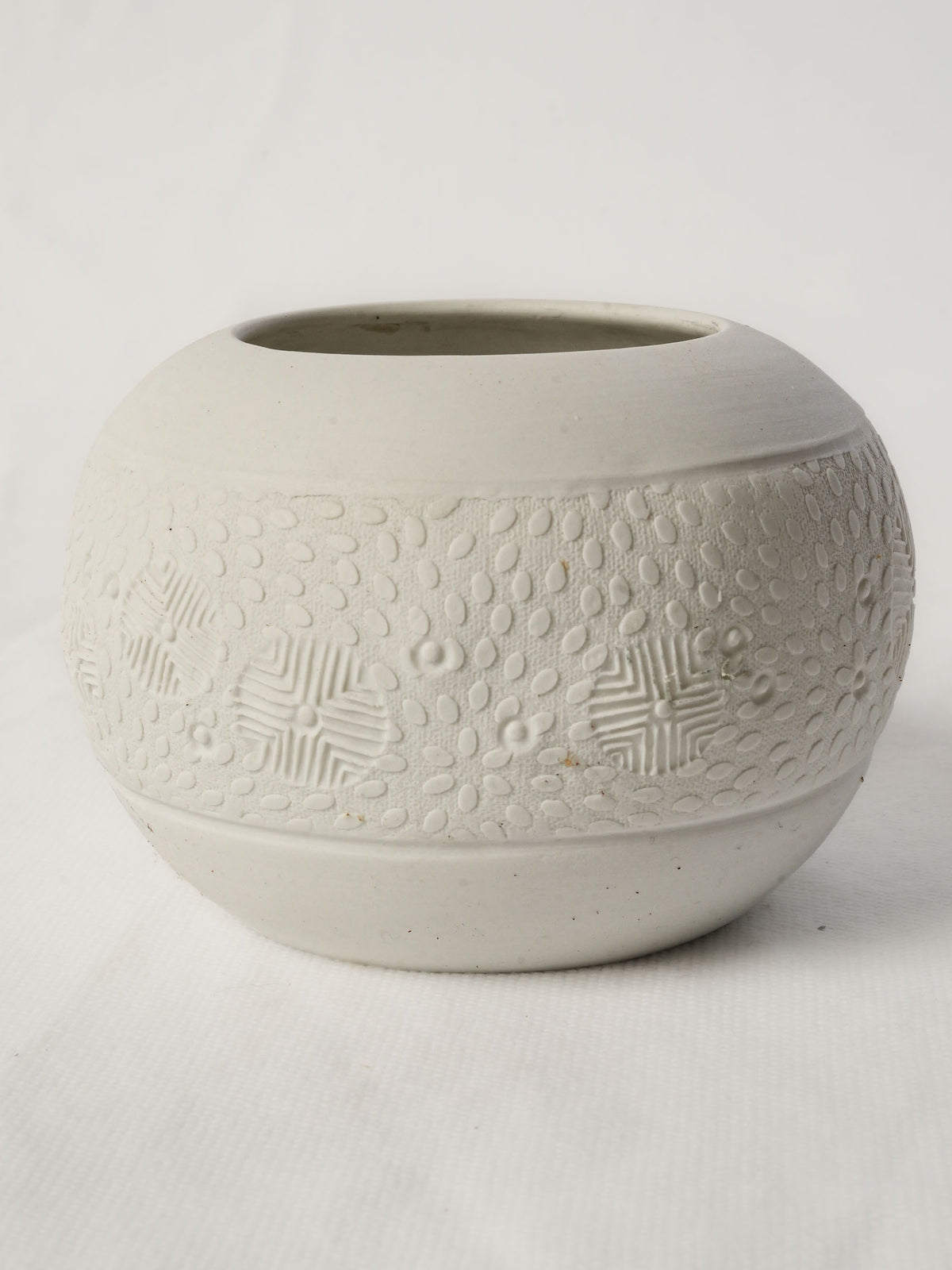 Pair of delicate porcelain candle holders by Atelier-A - 4¾"