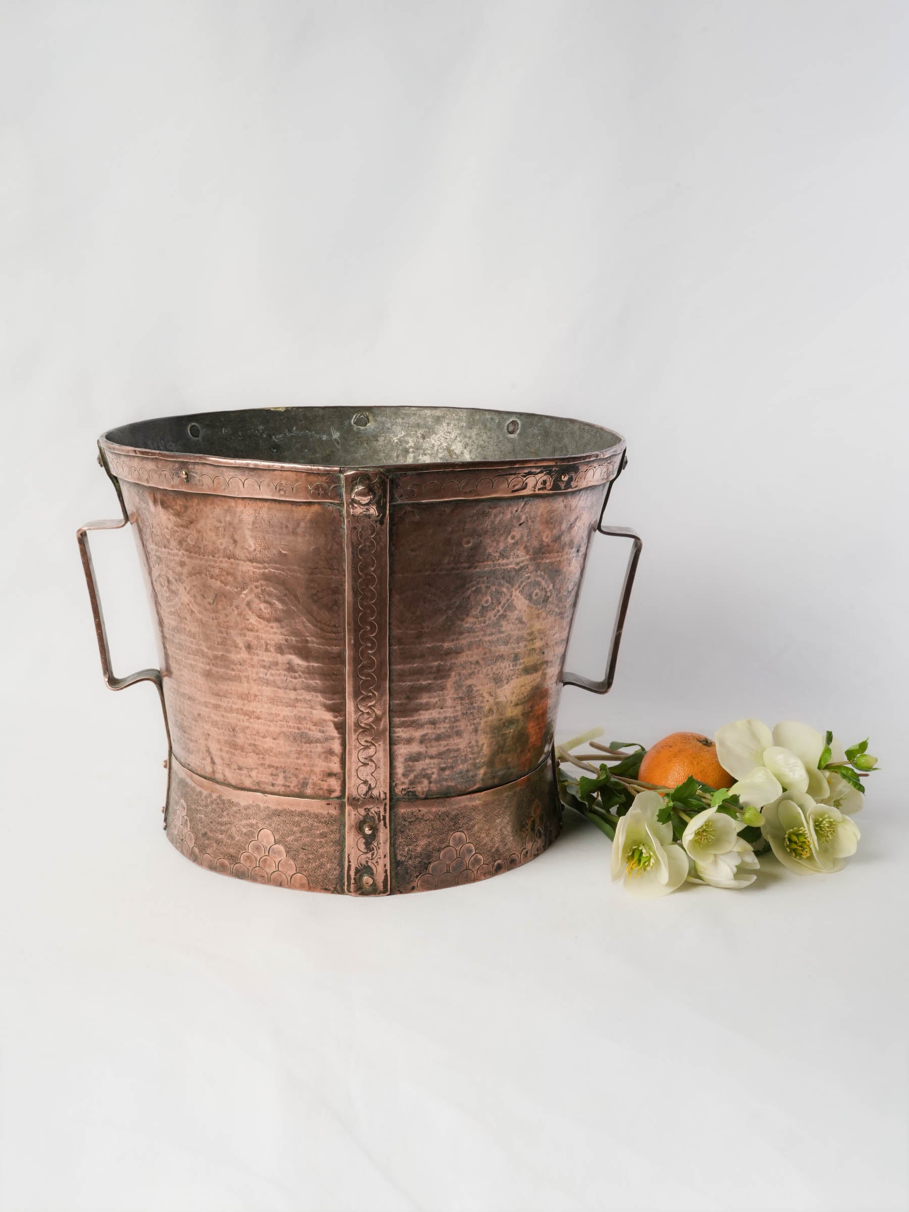 Handsome Provincial French Copper Ferrat Bucket, Late 19th Century - 11¾"