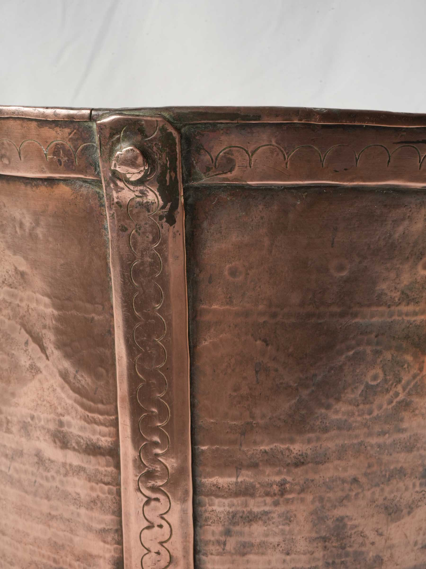 Handsome Provincial French Copper Ferrat Bucket, Late 19th Century - 11¾"