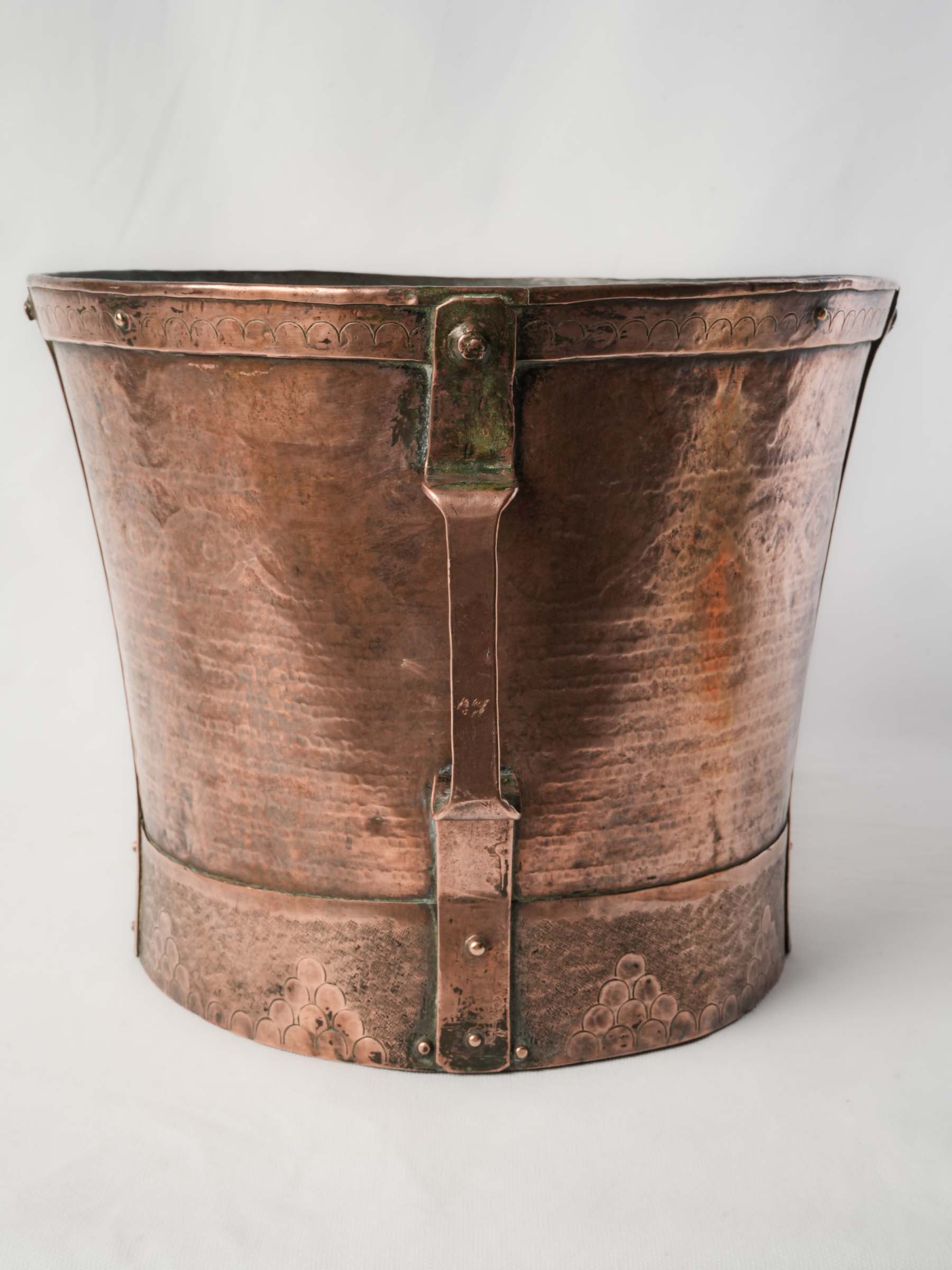 Handsome Provincial French Copper Ferrat Bucket, Late 19th Century - 11¾"