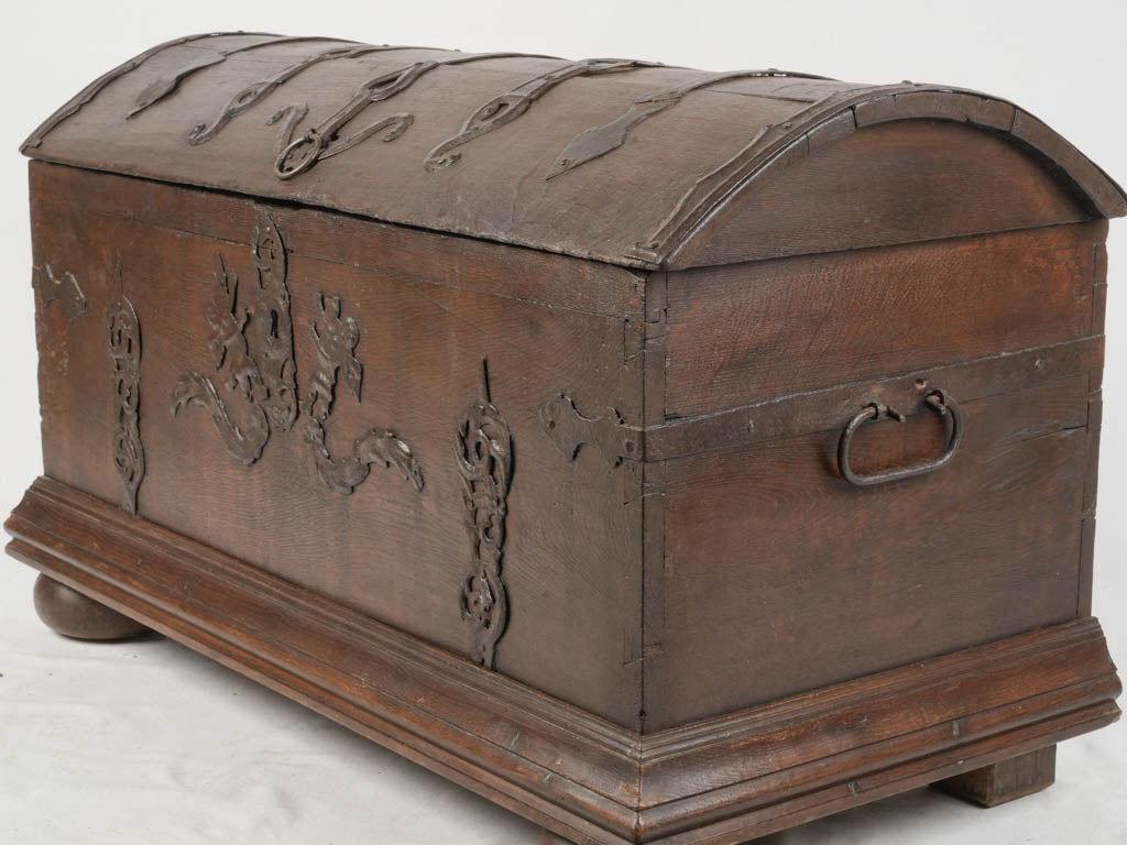 Timeworn artisanal trousseau repository