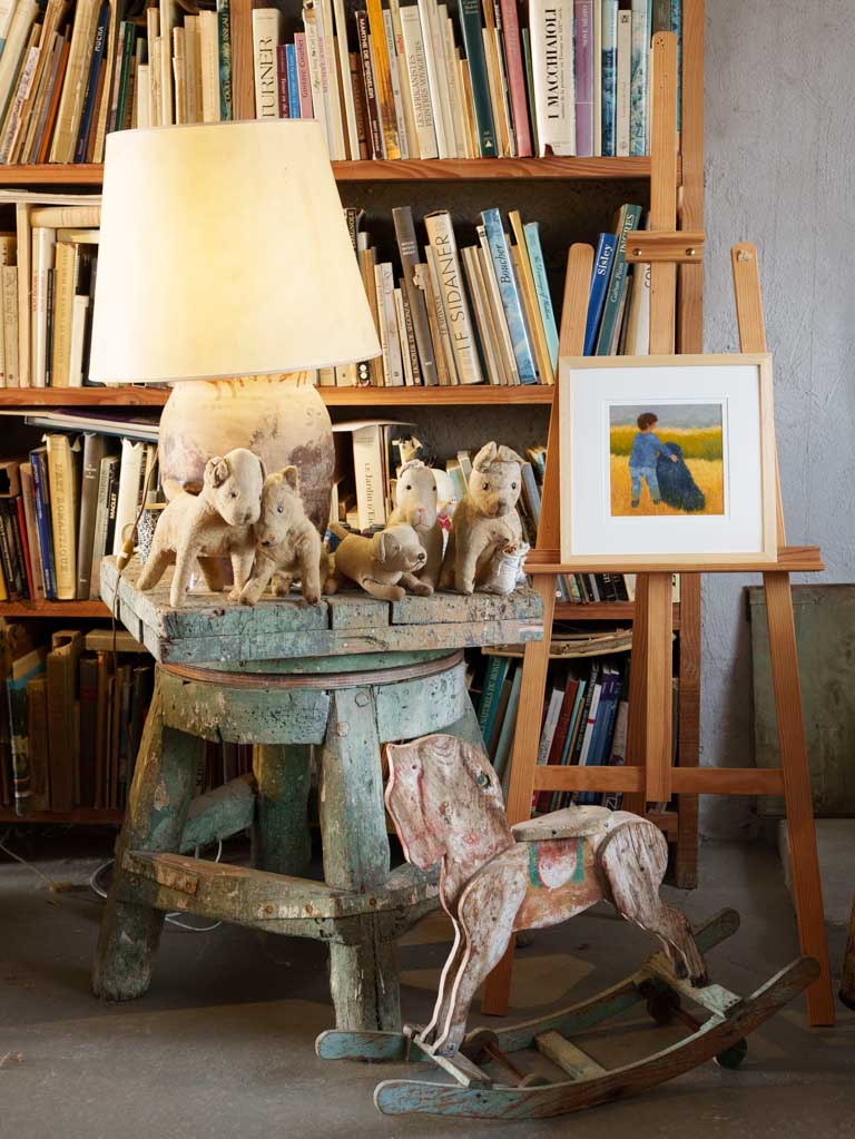 Small Contemporary Painting By Karibou - L'Enfant et le Chien (The Child and The Dog) - 14¼" x 14¼"