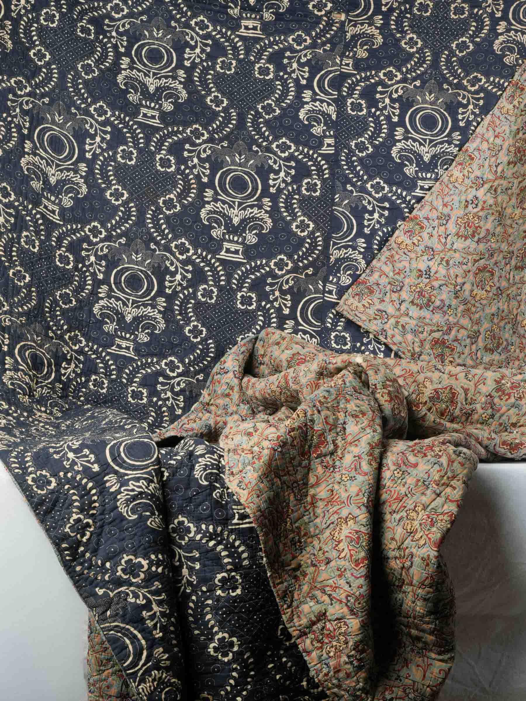 Late 18th-Century Provençal Boutis Coverlet in Indigo Toile de Nîmes - 94½" x 89¾"