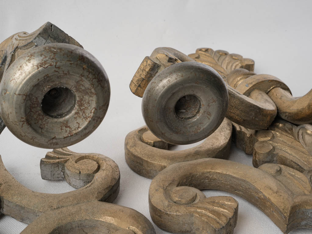 Chic mid-century acanthus leaf sconces