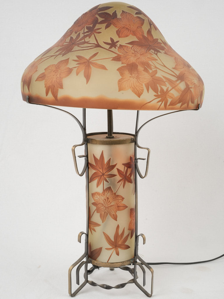 Vintage frosted glass Asian-style lamp