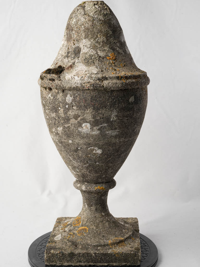 Classic domed top sculpture