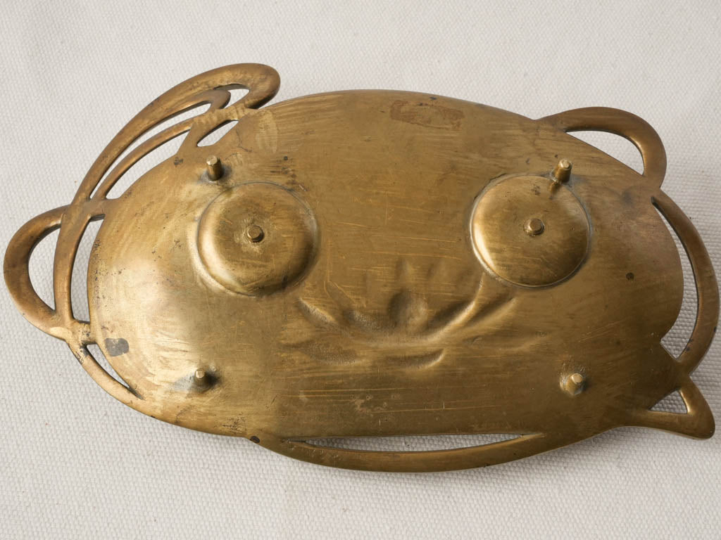 Decorative waterlily motif inkwell