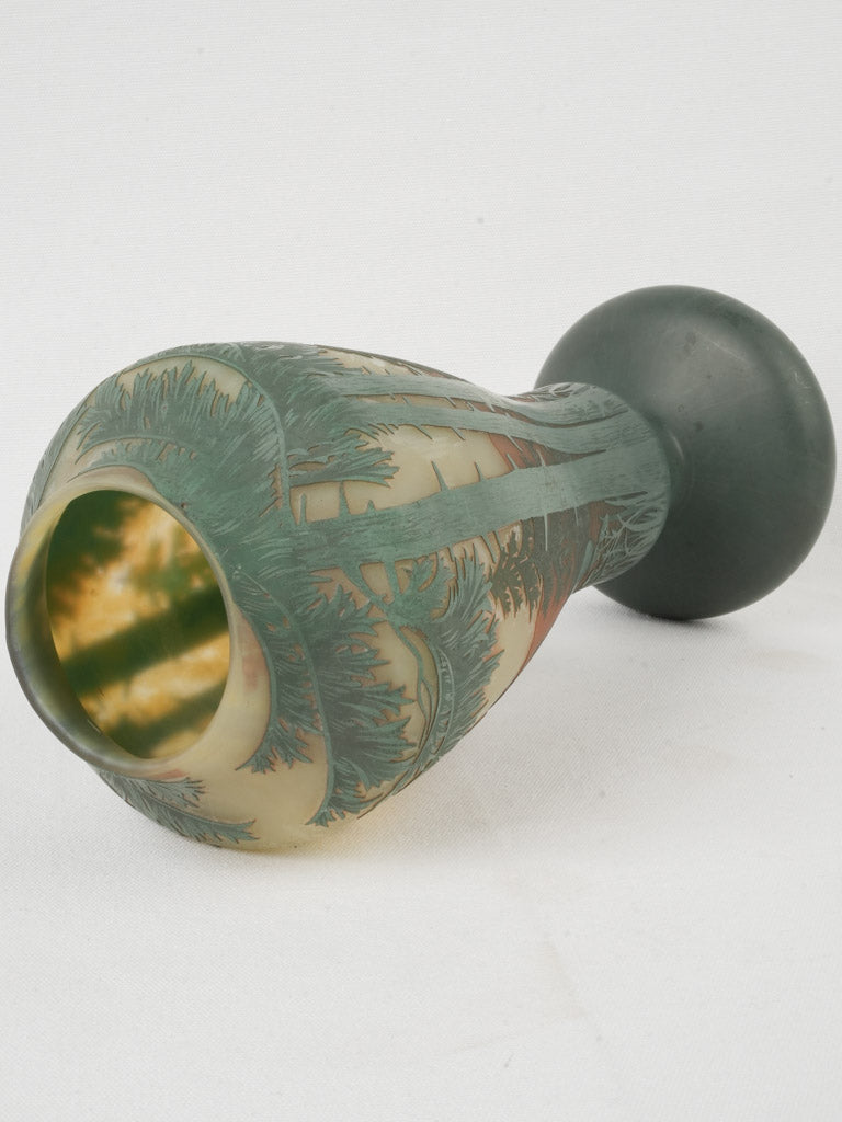 Exquisite Detailed Glass Vase