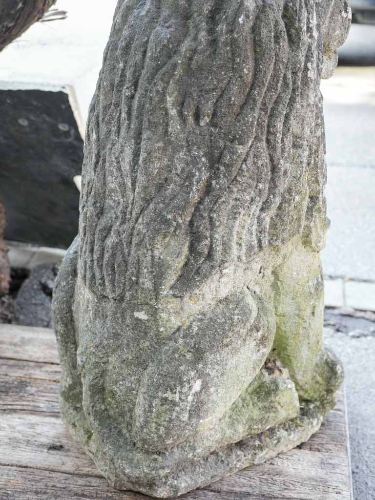 Expressive muzzle stone lions