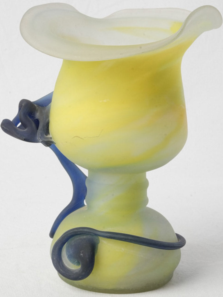 Dramatic midnight blue accented vase