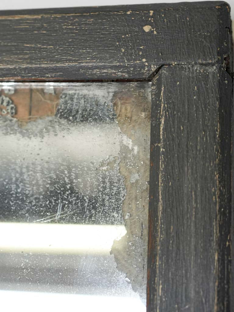 Understated classic mirror design