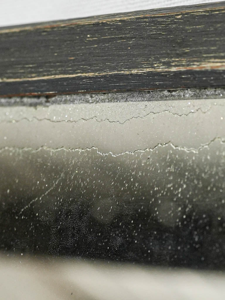 Versatile decorative 19th-century mirror