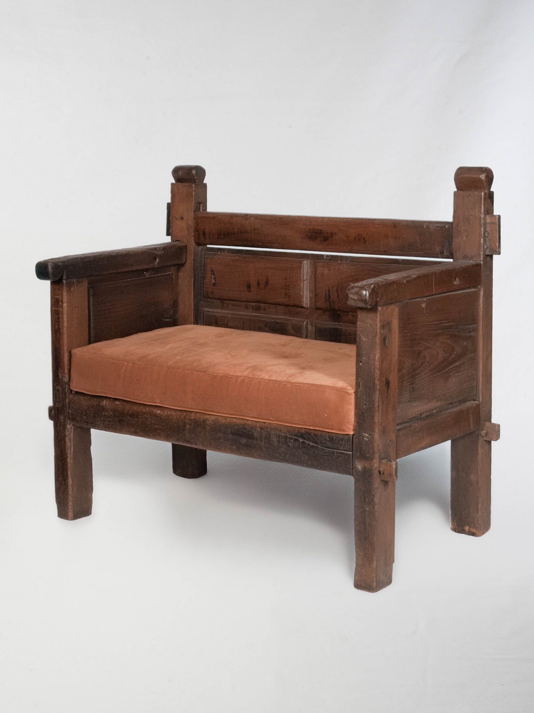 Rustic Oak Banquette from Northern France, 17th Century - 46½"
