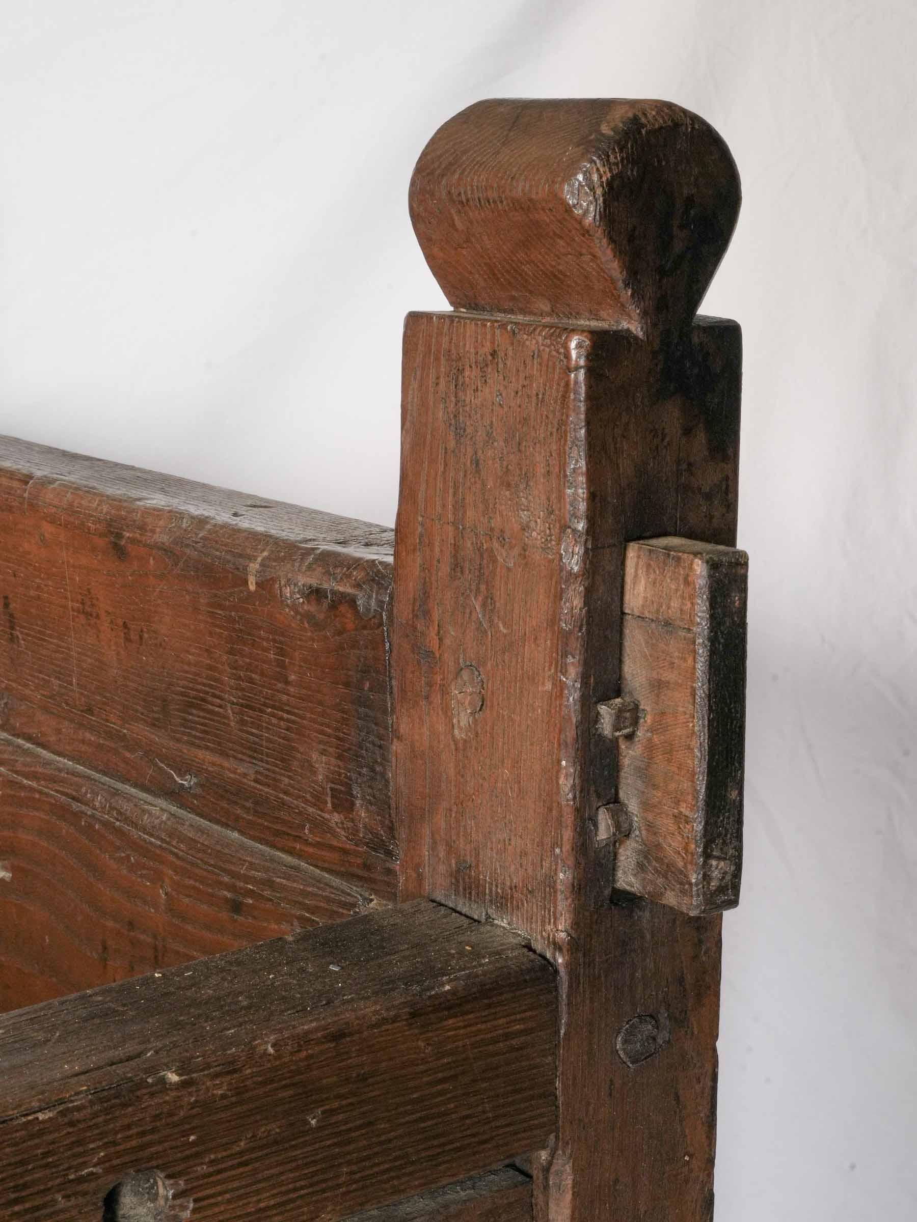 Rustic Oak Banquette from Northern France, 17th Century - 46½"