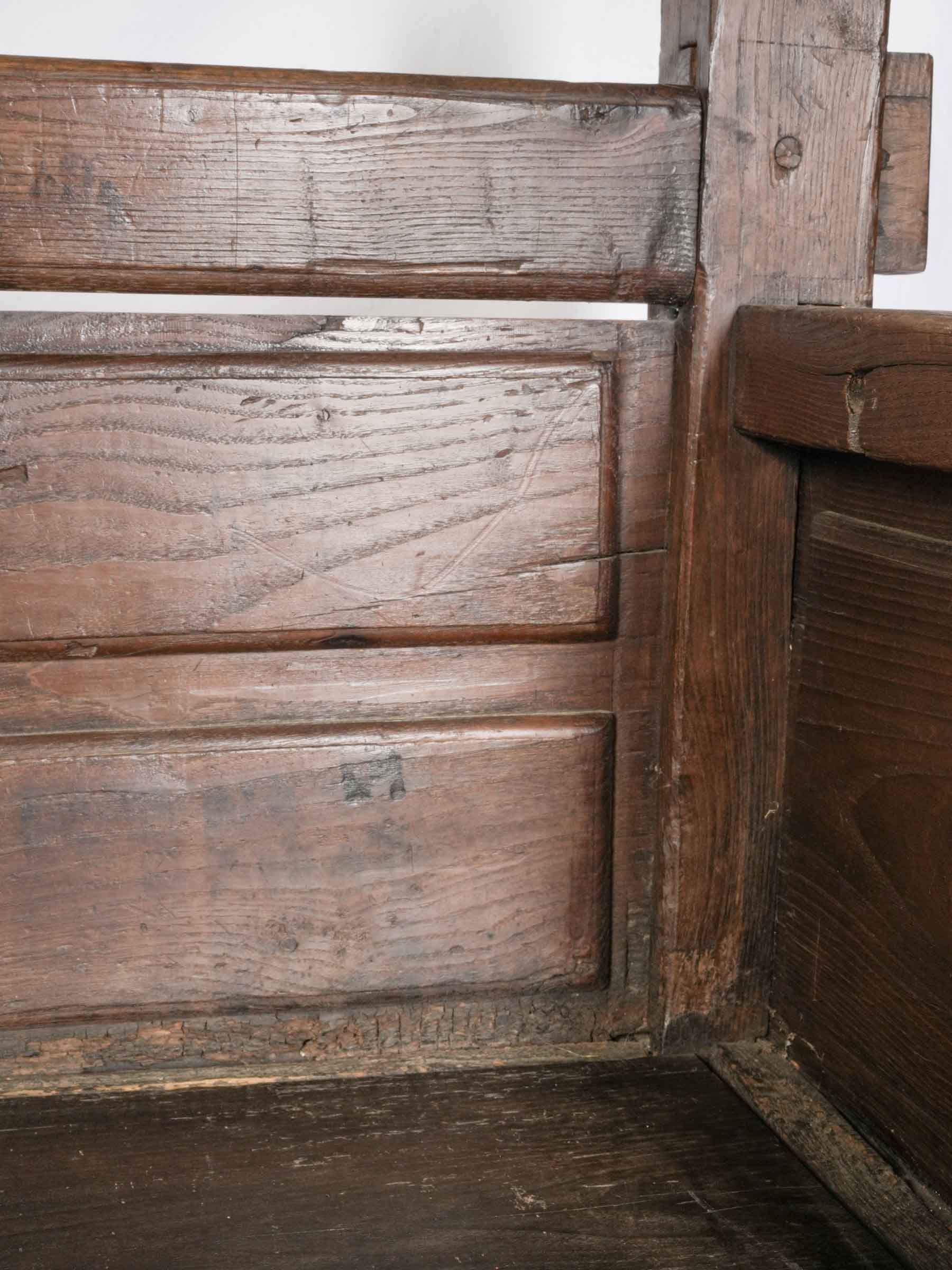 Rustic Oak Banquette from Northern France, 17th Century - 46½"