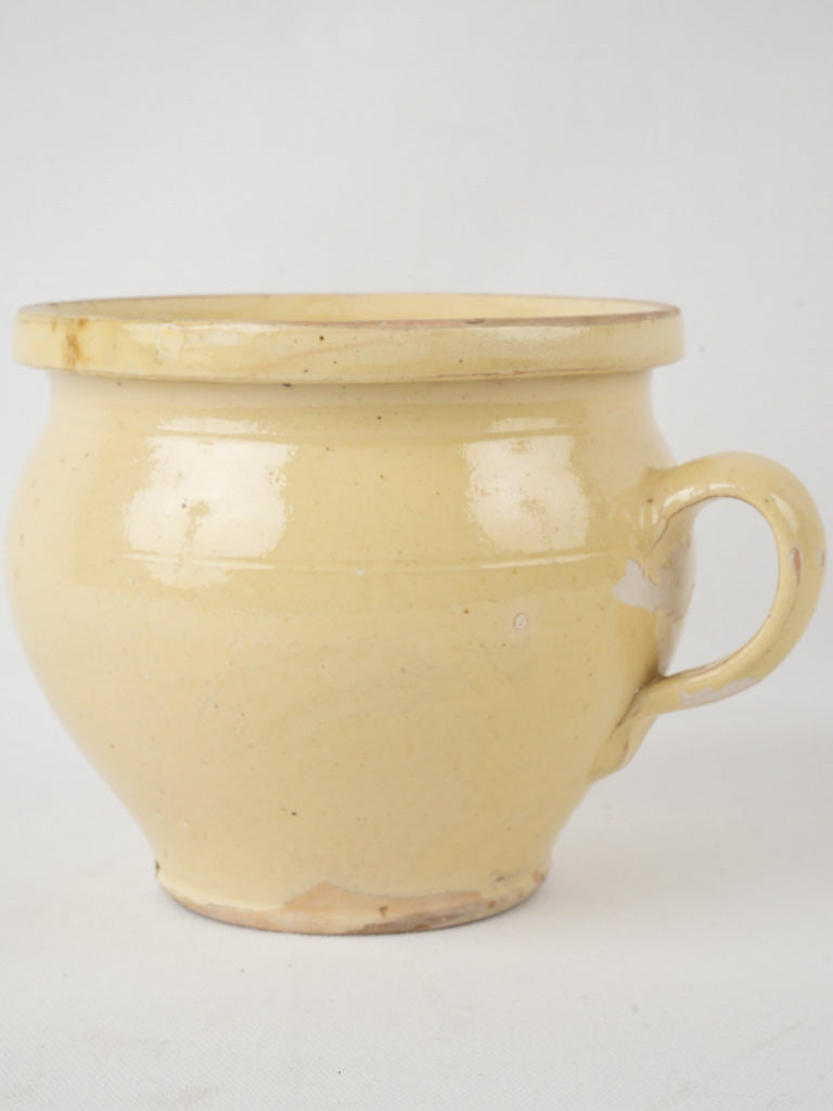 Elegant late 19th-century chamber pot