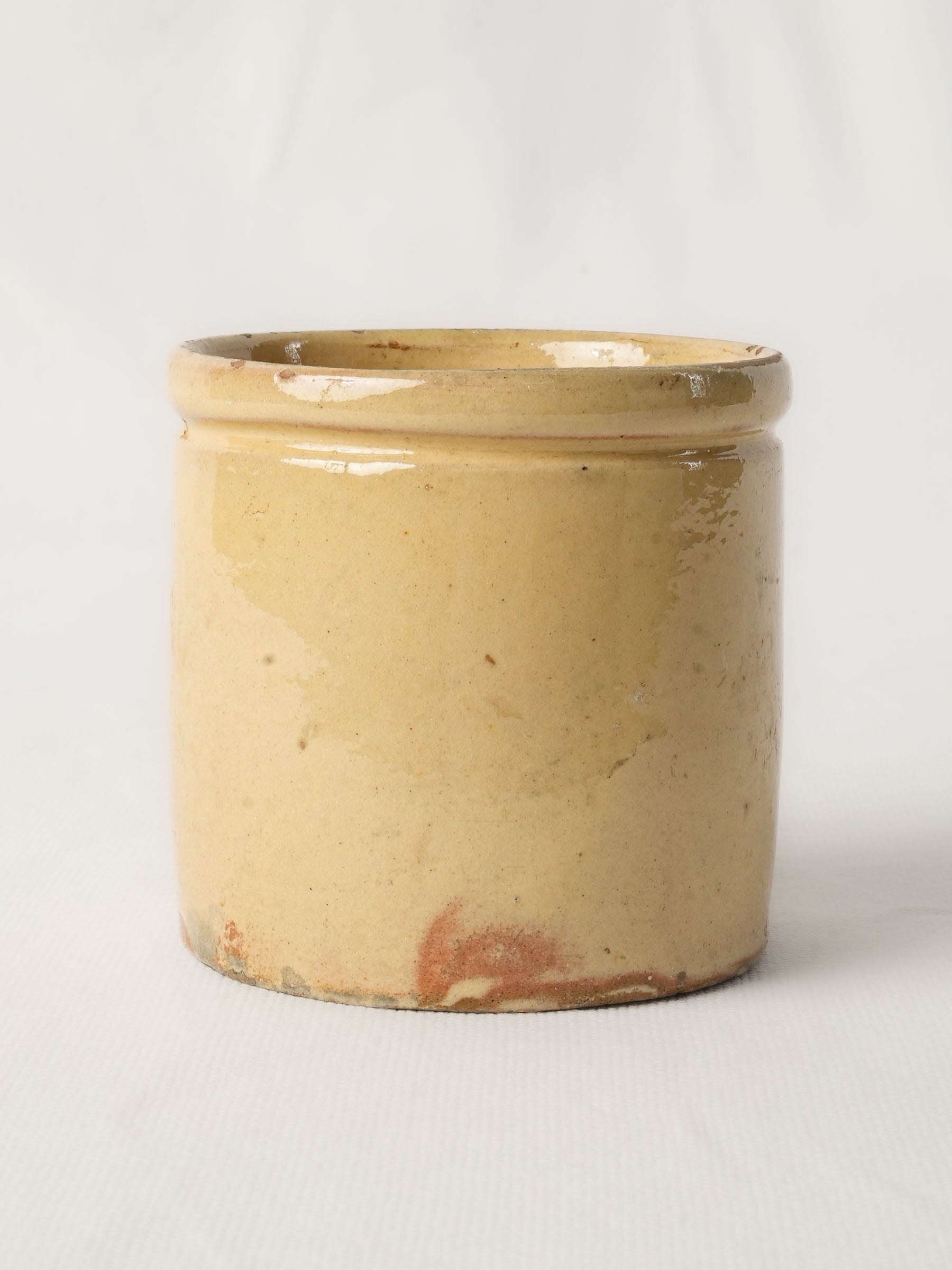 Hand-thrown cylindrical kitchen jar