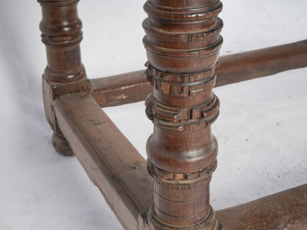 Heritage oak wooden dining table