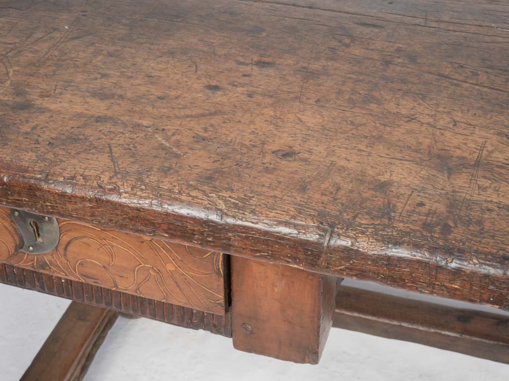 Exquisite marquetry detailed table