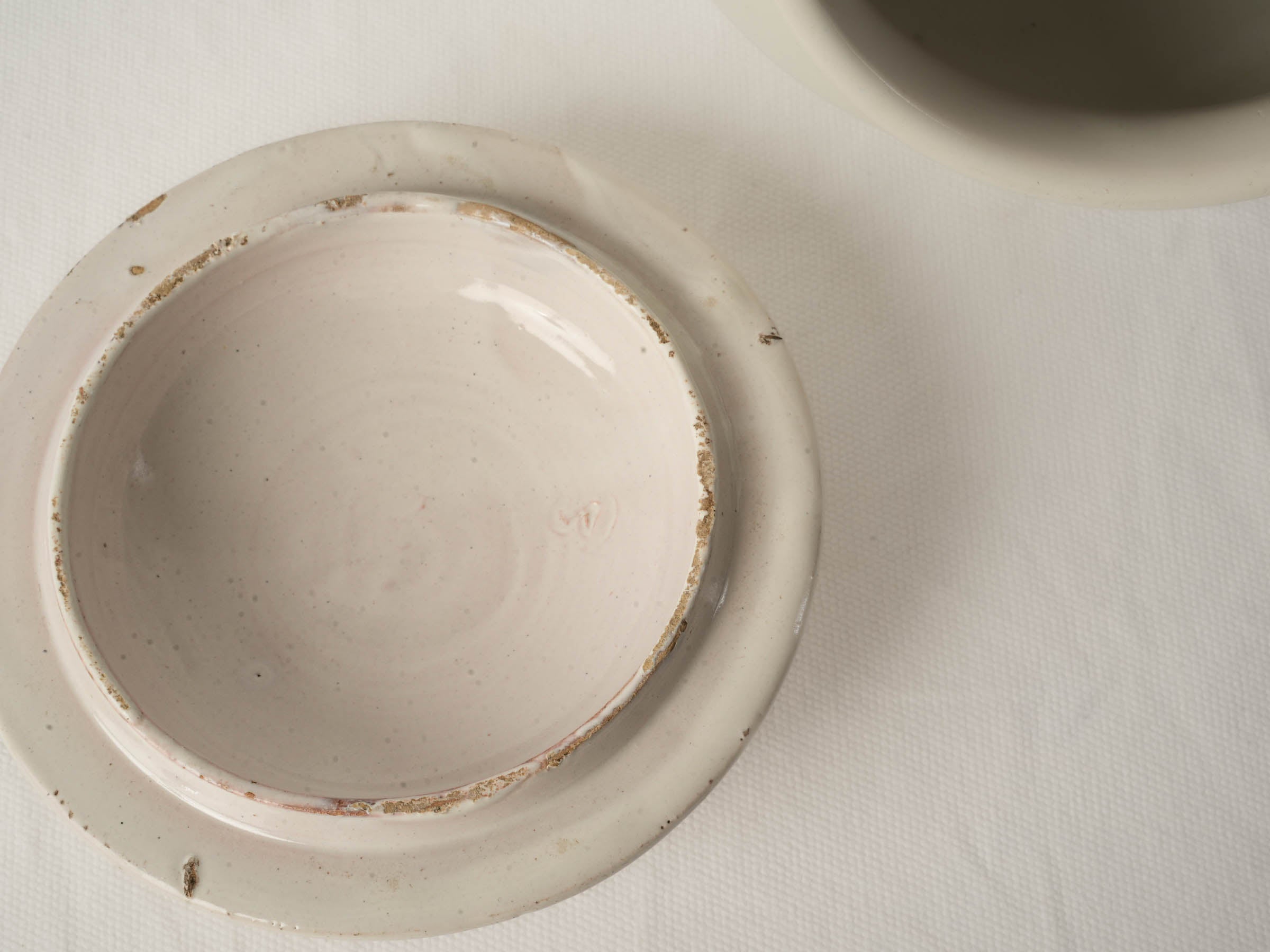 Rustic patina lidded pottery piece